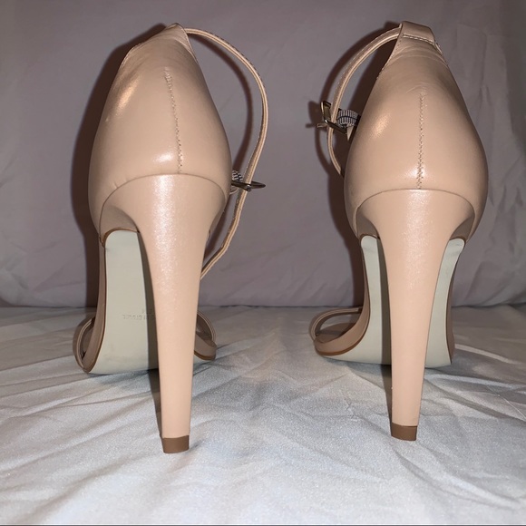 Steve Madden Heels - Picture 4 of 6